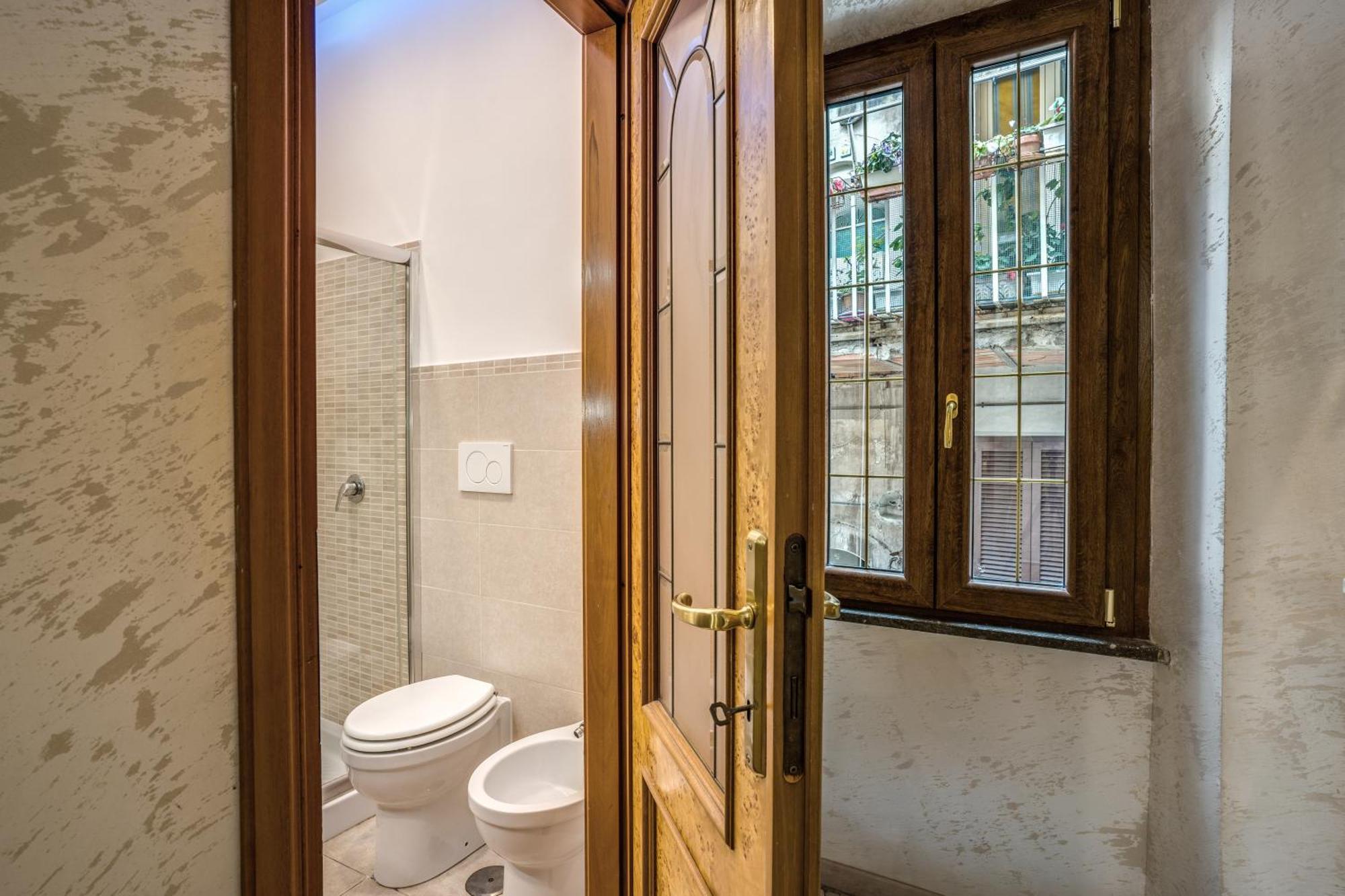 Fontana Di Trevi Charming Apartment Рим Экстерьер фото